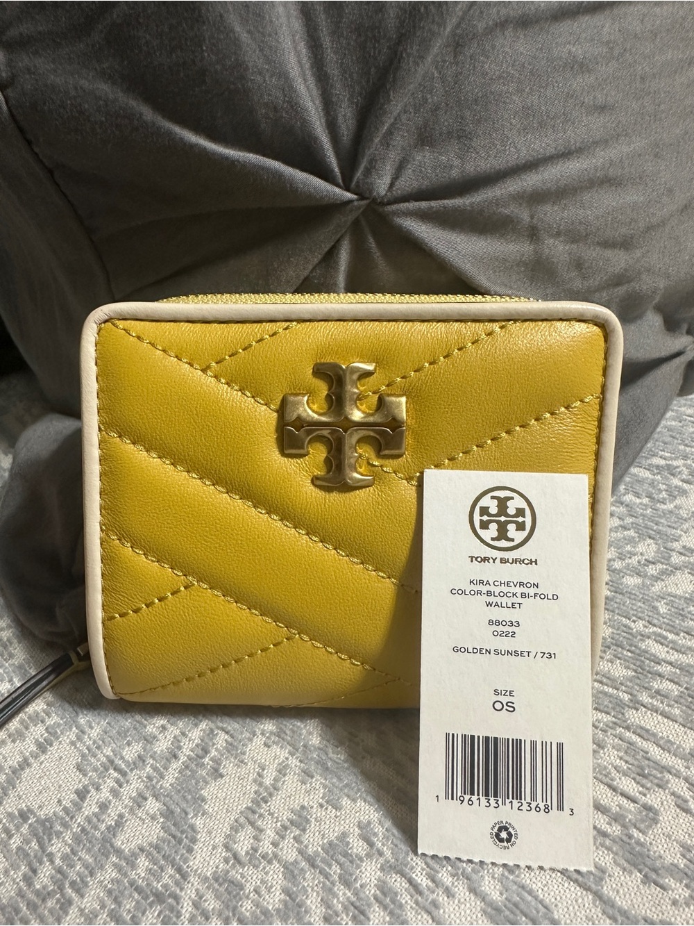 Tory Burch Color Block Bi-Fold Wallet - Picture 8 of 8